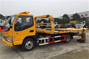 库伦旗哪里有拖车服务